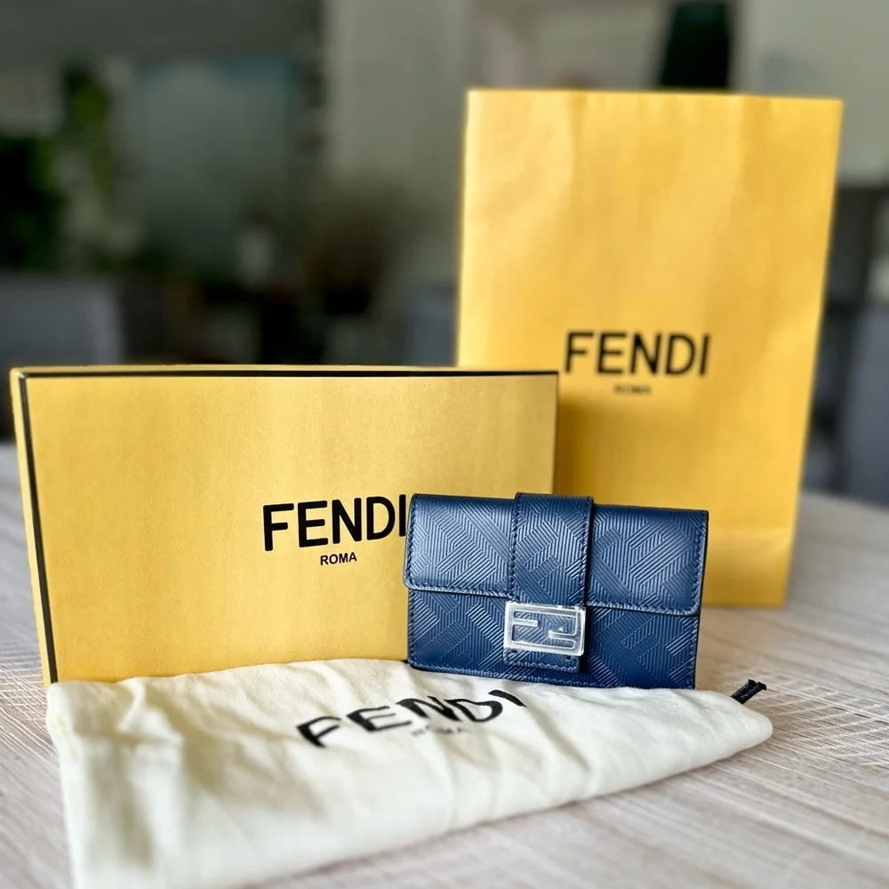 FENDI Blue Wallet - Cardholder - Picture 1 of 11